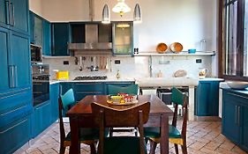 CaseOspitali - CA' del FRASSINO suggestivo appartamento in villa